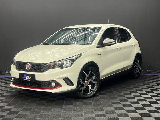 FIAT ARGO 1.8 E.TORQ FLEX HGT AT6